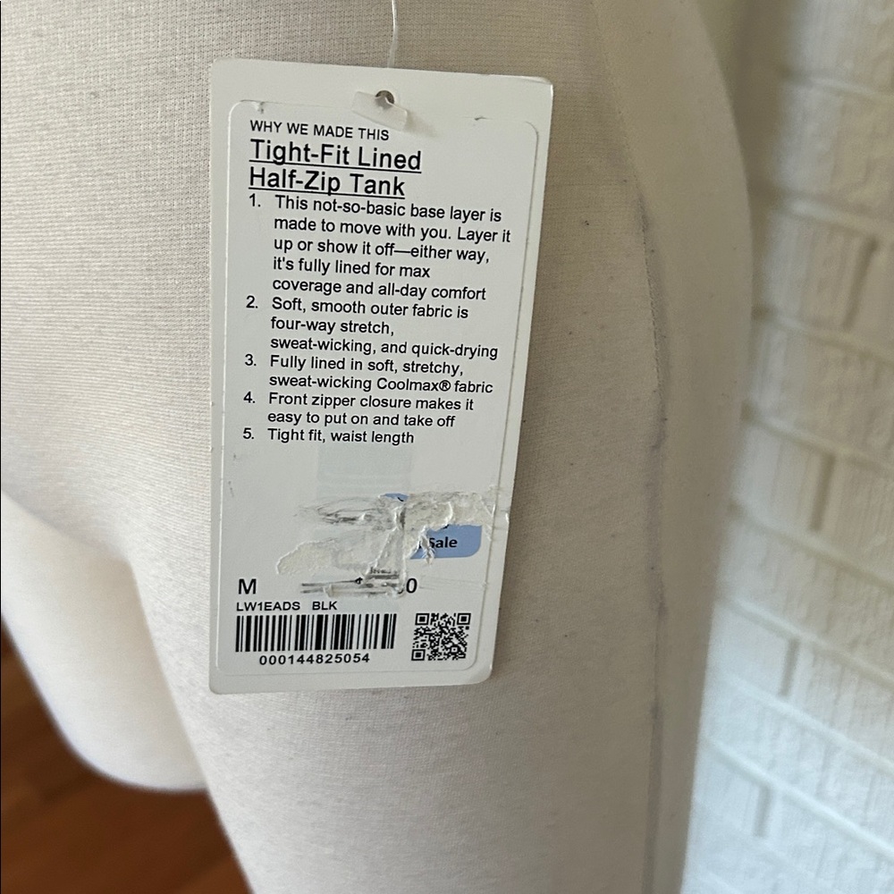 LULULEMON- NWT black tight fit lined half zip tank - Picture 6 of 8